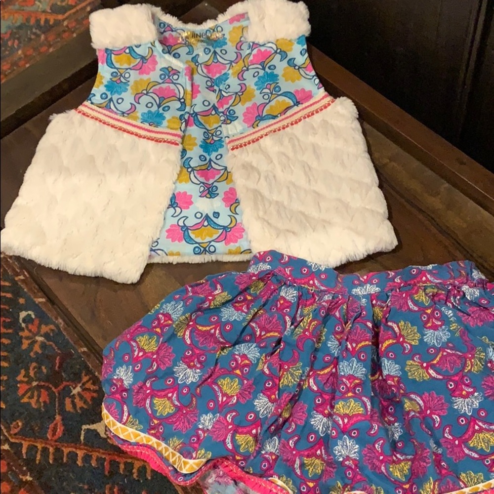 Adorable vest & skirt set